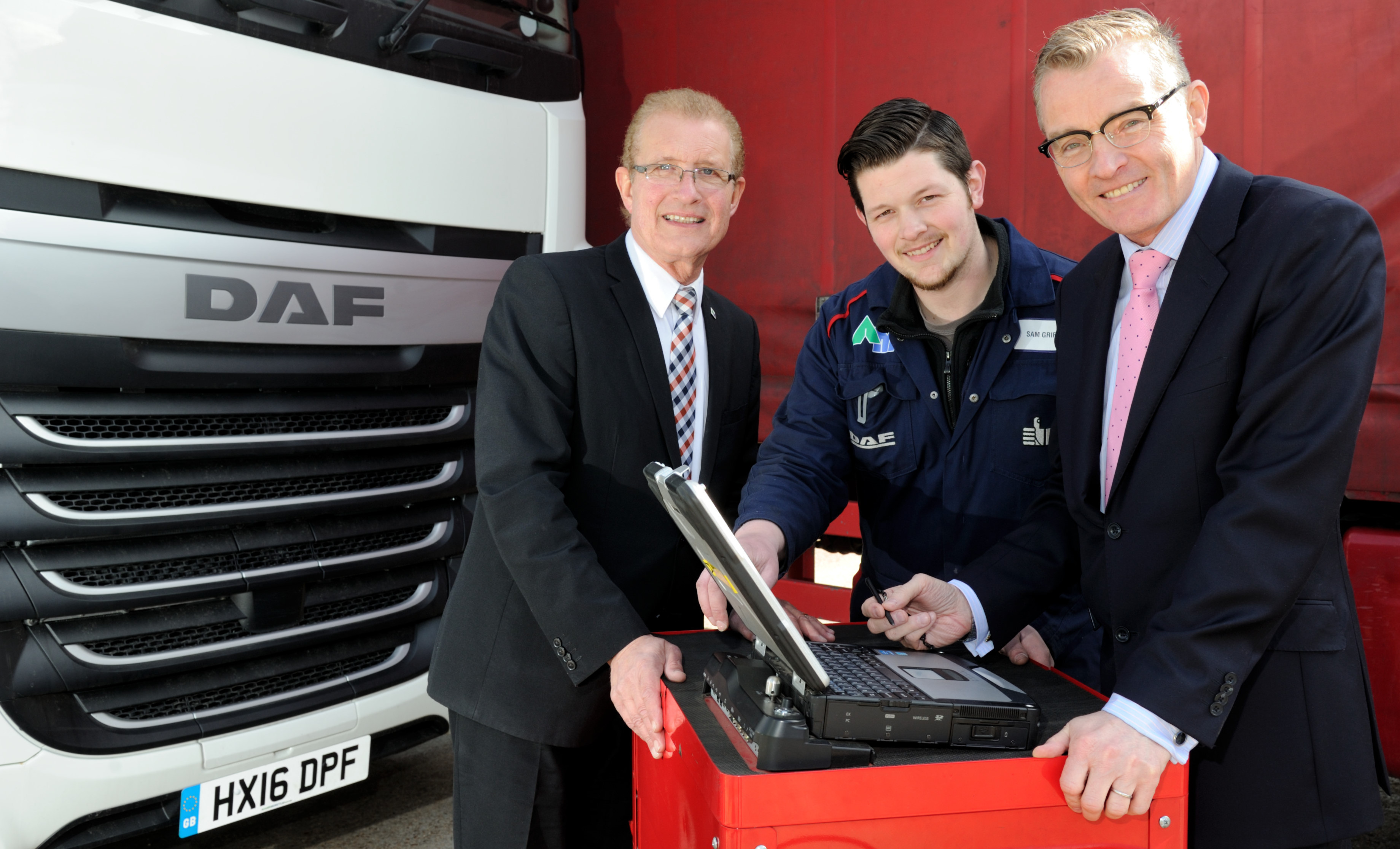 DAF Truck dealership introduces new technology | Commercial Dealers UK ...